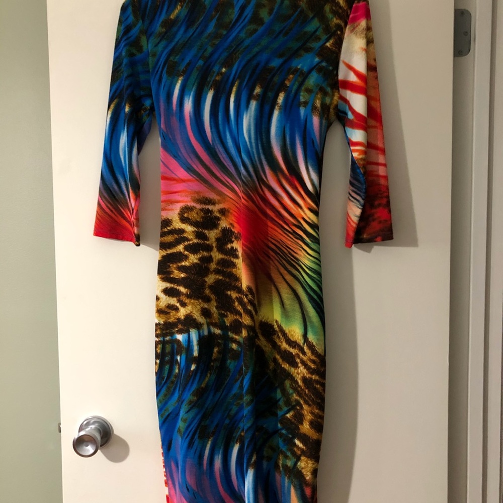 Dress - Picture 4 of 5